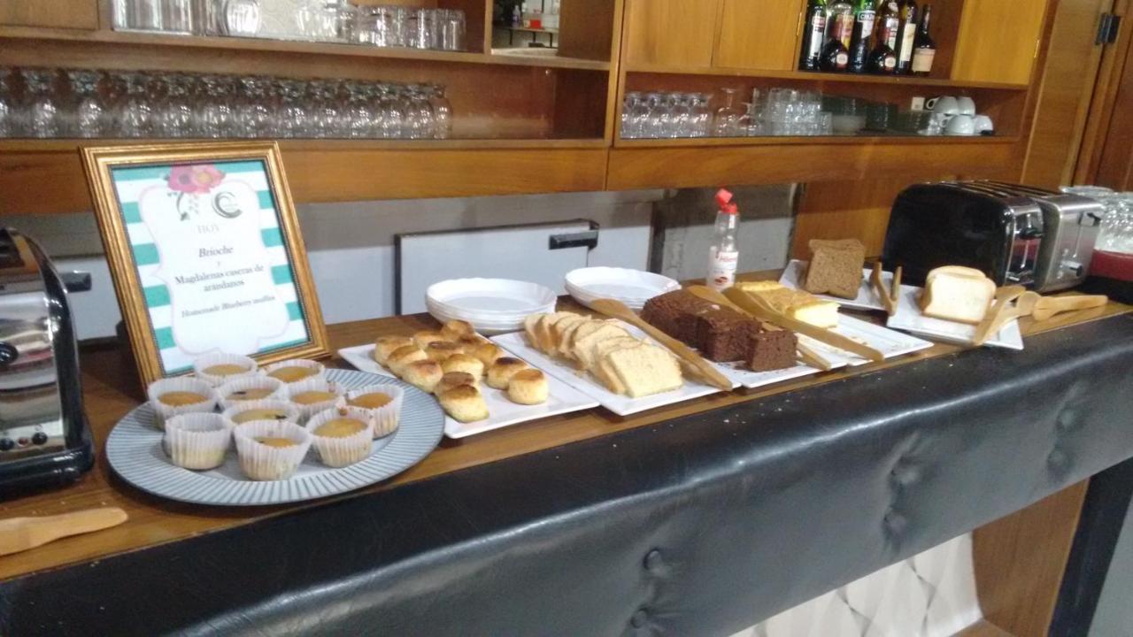Cheltum Hotel Trelew Zewnętrze zdjęcie